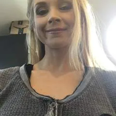 Anita photo on Jungo Live