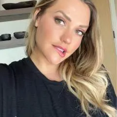 Jessica’s photo on Jungo Live