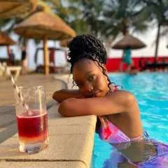 Yourmajestykahkima photo on Jungo Live