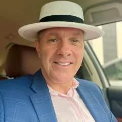 Andrew_stock photo on Jungo Live