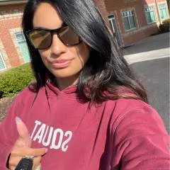 Houtx_stephanie photo on Jungo Live