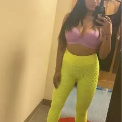 Houtx_stephanie photo on Jungo Live