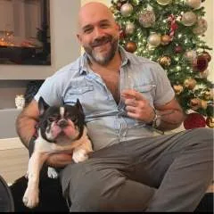 Steven photo on Jungo Live