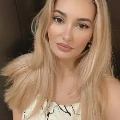 Carrieeckl........ photo on Jungo Live