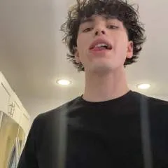 Tylertylertyler photo on Jungo Live