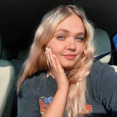 Jane White photo on Jungo Live