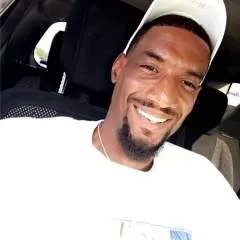 James.... photo on Jungo Live