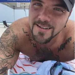 Bstrickler........ photo on Jungo Live