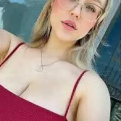 Evelyn photo on Jungo Live