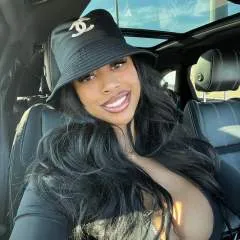 Lala photo on Jungo Live