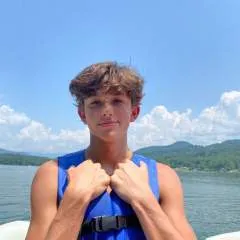 Josh photo on Jungo Live