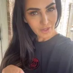 Linda photo on Jungo Live