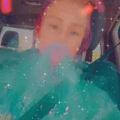 𝕺𝖑𝖎𝖛𝖎𝔞.... photo on Jungo Live