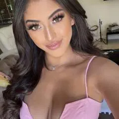 Stella photo on Jungo Live