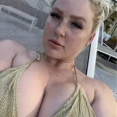 Dolly photo on Jungo Live