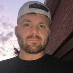 Sinsinnatidaddy69 photo on Jungo Live