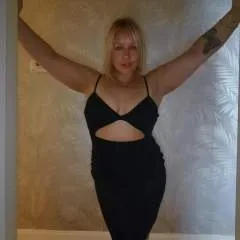 Elizabeth photo on Jungo Live