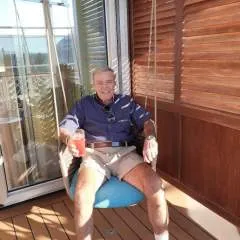 Lt photo on Jungo Live