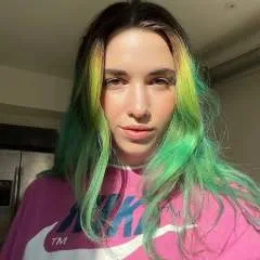 Barbara Debbie photo on Jungo Live