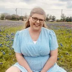 Tess photo on Jungo Live