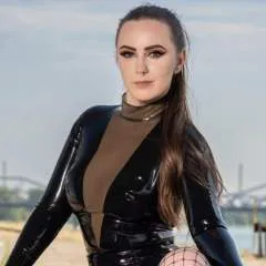 Ms Gamble photo on Jungo Live