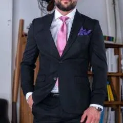 Chris photo on Jungo Live