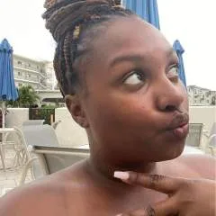 Irina West photo on Jungo Live