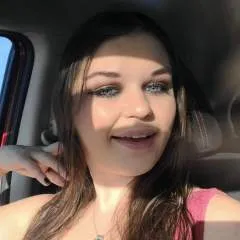 Tash photo on Jungo Live