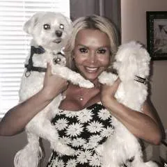 A_taylor photo on Jungo Live