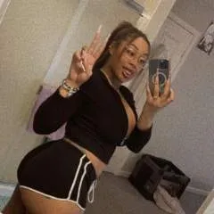 Mummy Helena photo on Jungo Live