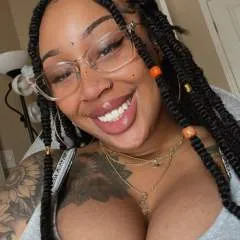 Mummy Helena photo on Jungo Live