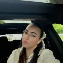 Yourlesbiandom photo on Jungo Live