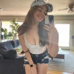 Annette photo on Jungo Live