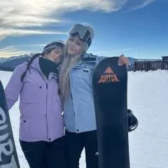 Linda photo on Jungo Live