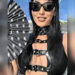 Mistressjennifer photo on Jungo Live