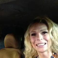 Domme Traveling To Prague, Berlin, Amsterdam, And Budapest photo on Jungo Live