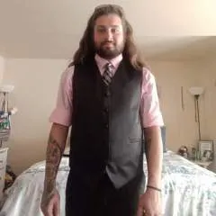 Lee.... photo on Jungo Live