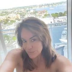 Mistress_jetset photo on Jungo Live
