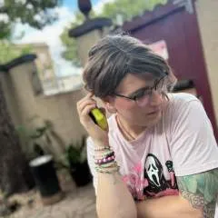 Arya_mhm photo on Jungo Live