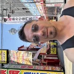 Johnny photo on Jungo Live