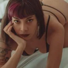 Mistressvenue photo on Jungo Live