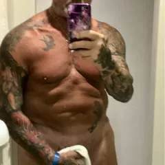 Derek White photo on Jungo Live