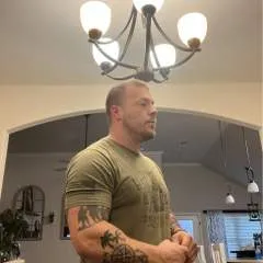 Rednekitalian photo on Jungo Live