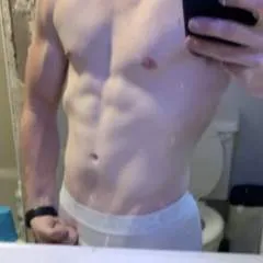 Slave7 photo on Jungo Live