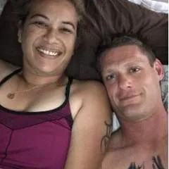 Sdhotcouple19 photo on Jungo Live