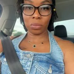 T&r photo on Jungo Live