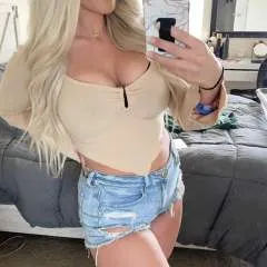 Missjoy photo on Jungo Live