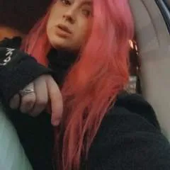 Katie Sandra photo on Jungo Live