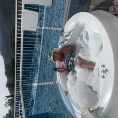 Scotty photo on Jungo Live