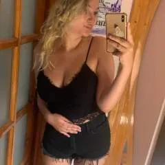 Lady Michelle photo on Jungo Live